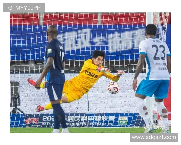 巴甲米竞技迎战弗鲁米嫩全力争胜展开激烈对决